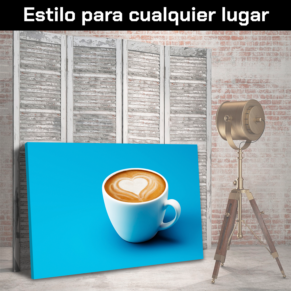 Café Con Corazon Sobre Fondo Azul