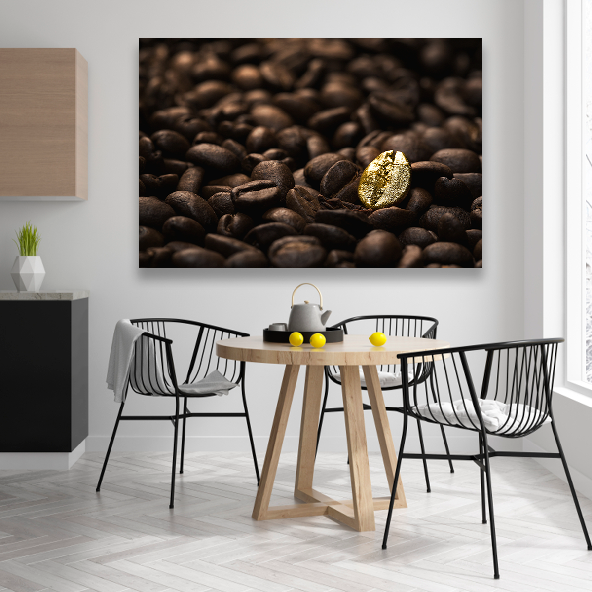 Café Negro Tostado Y Grano Dorado