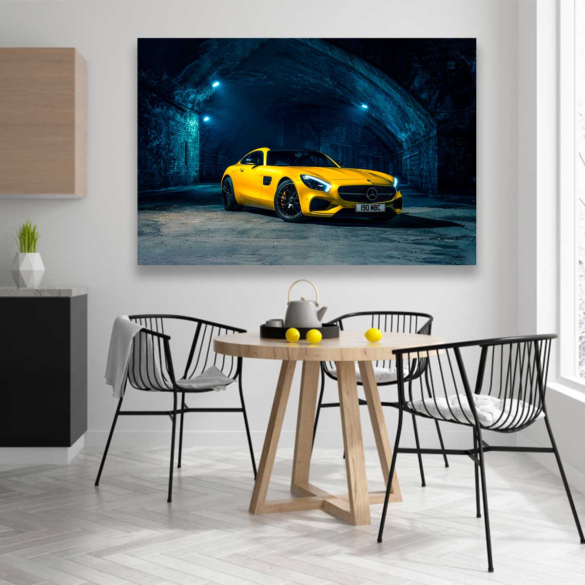 Mercedes Benz Amarillo