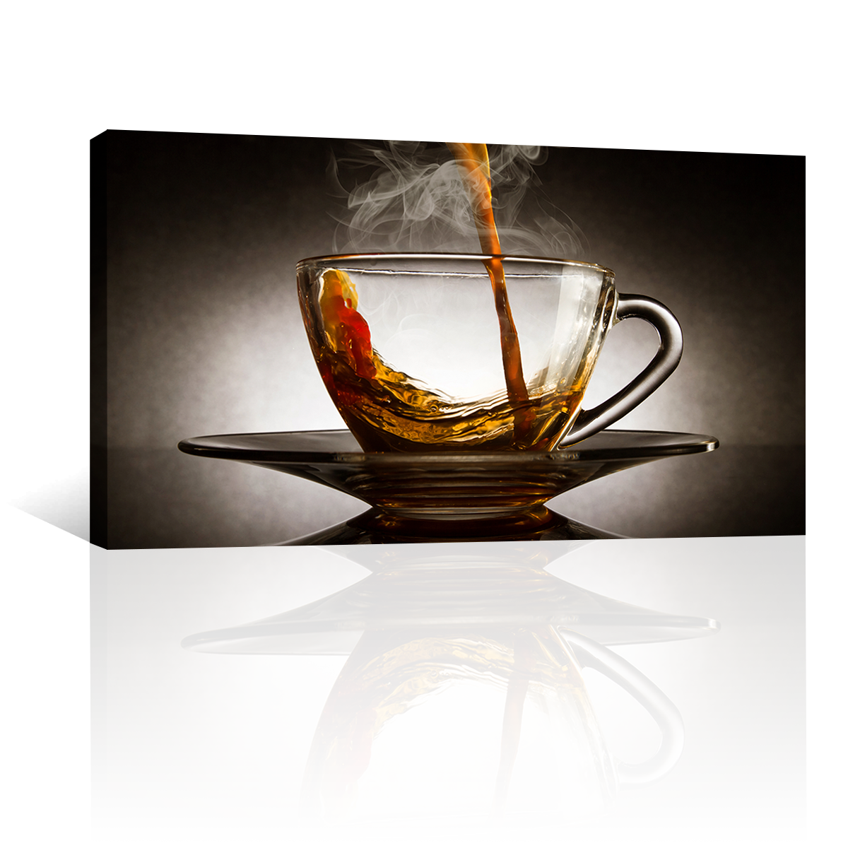 Café Cayendo Sobre Taza De Vidrio
