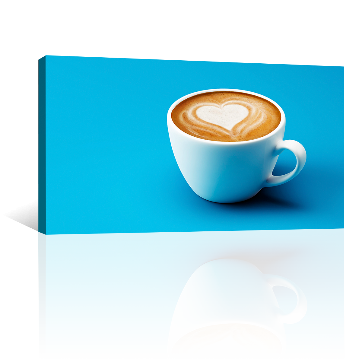Café Con Corazon Sobre Fondo Azul