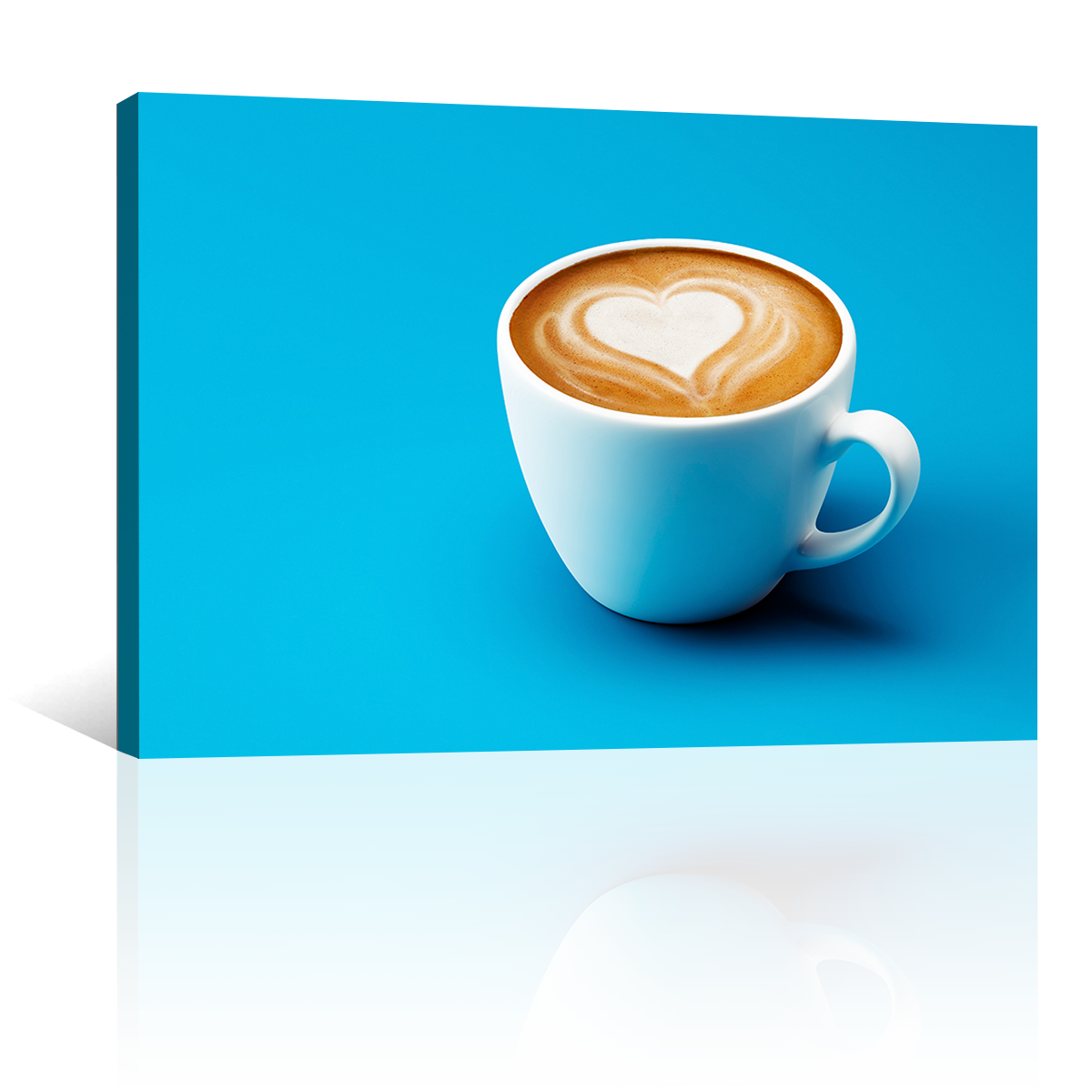 Café Con Corazon Sobre Fondo Azul