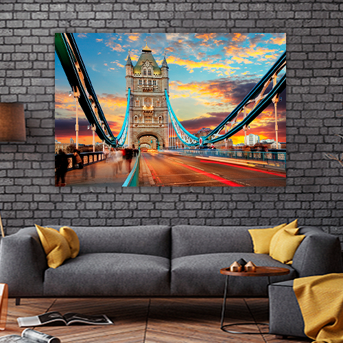 Crossing Tower Bridge