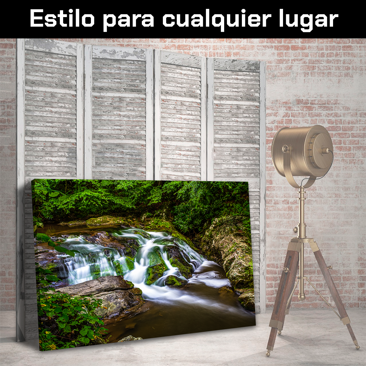 Cascada Sobre Piedras