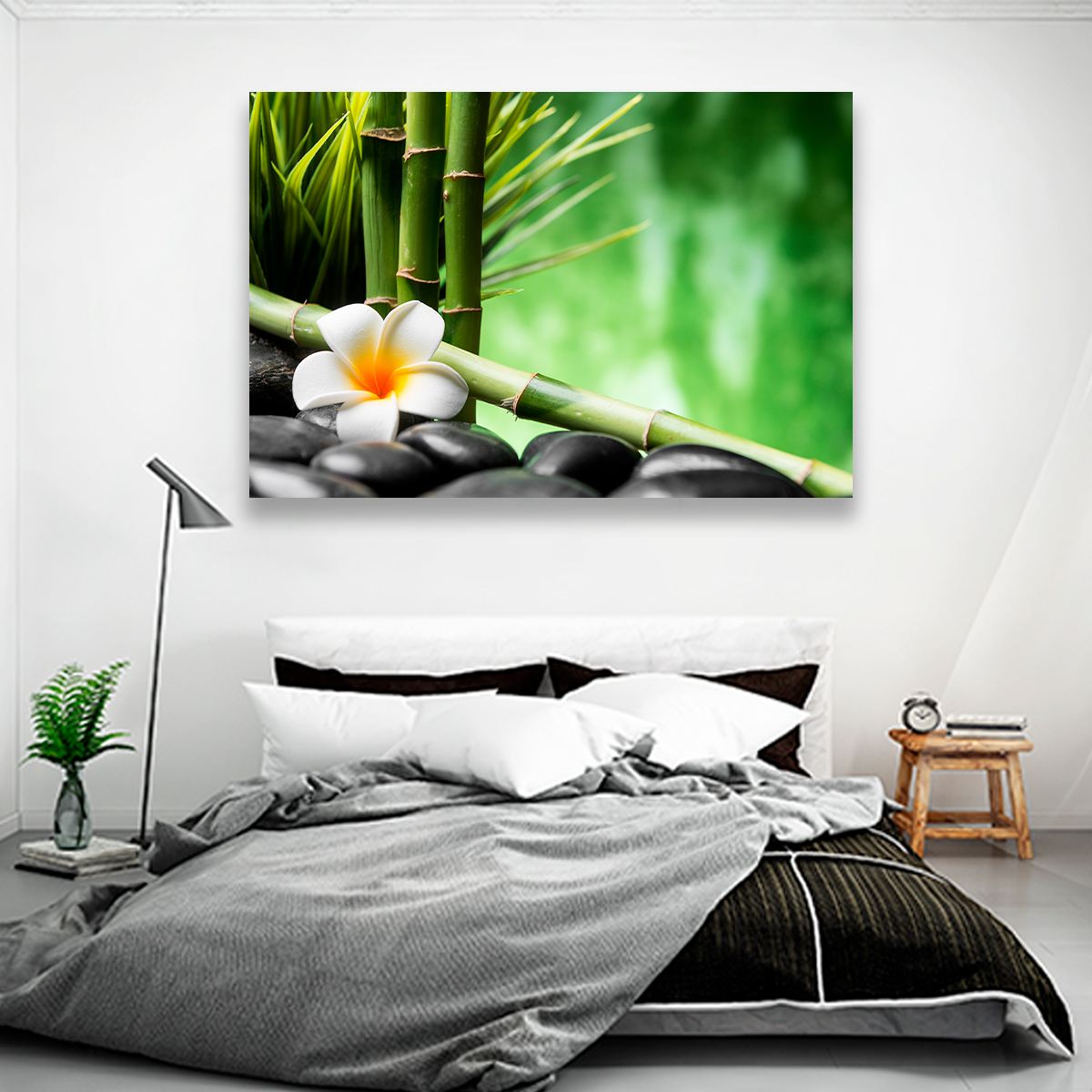 Bambu Y Flor Frangipani