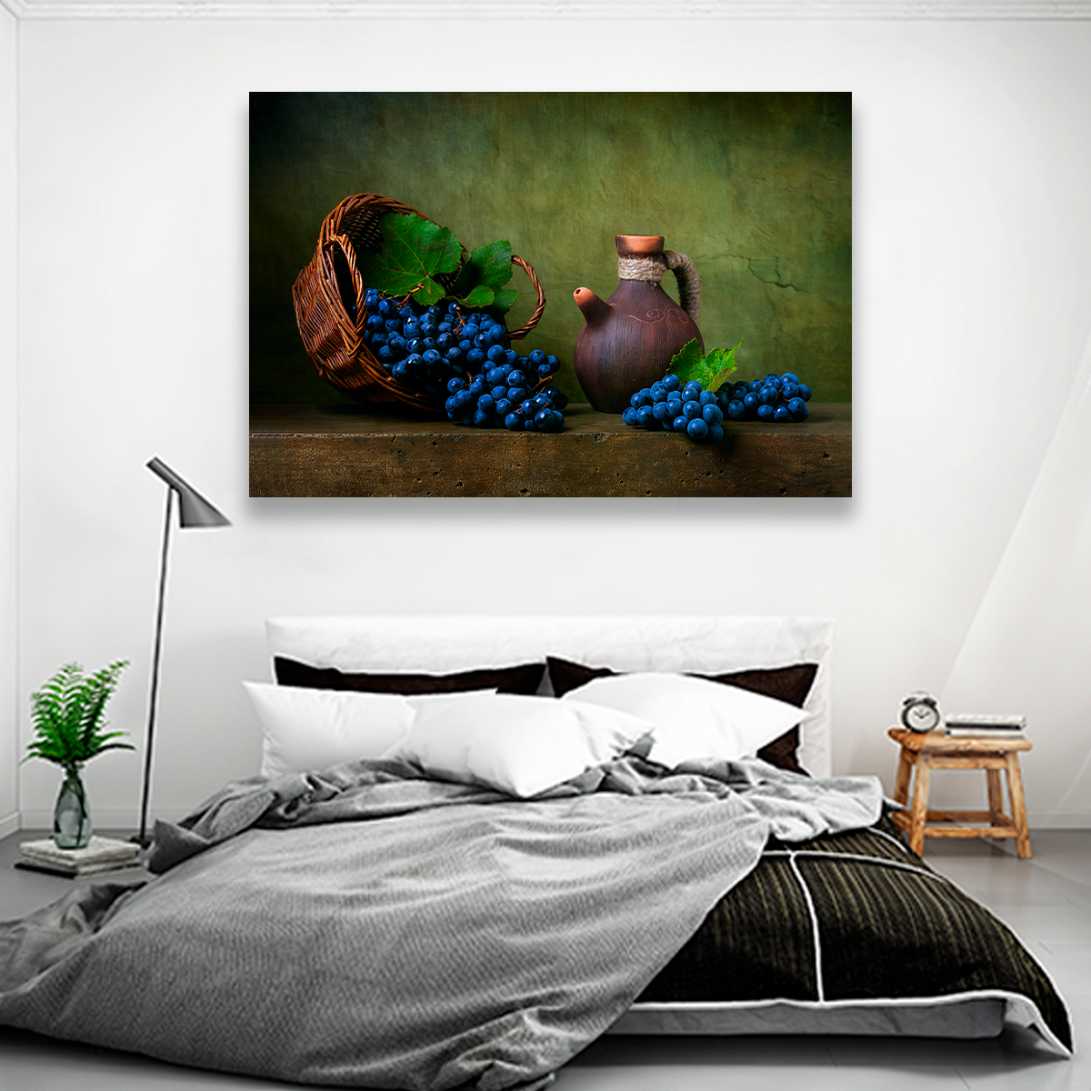 Canasto Con Uvas Moradas