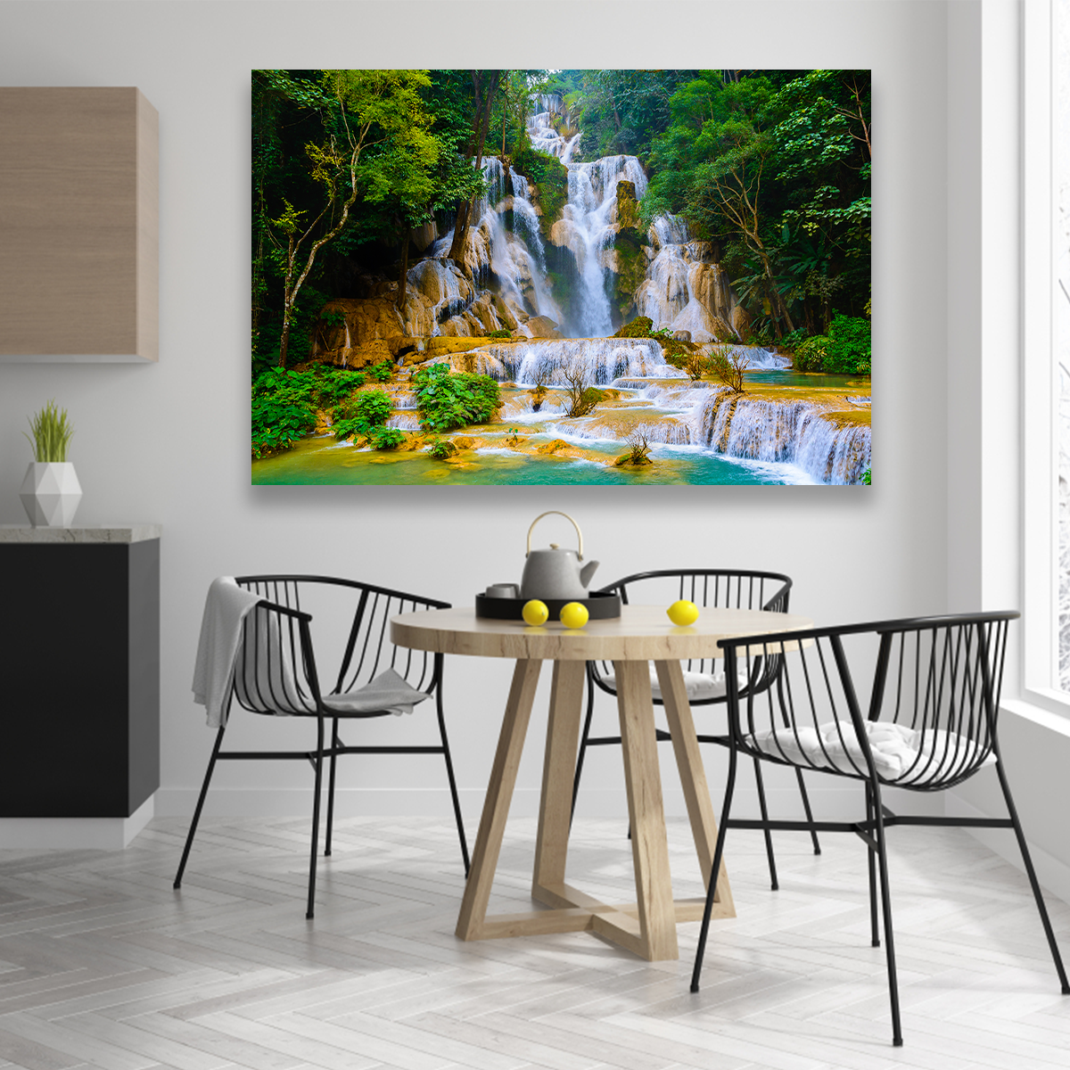 Cascada Triangular Azul