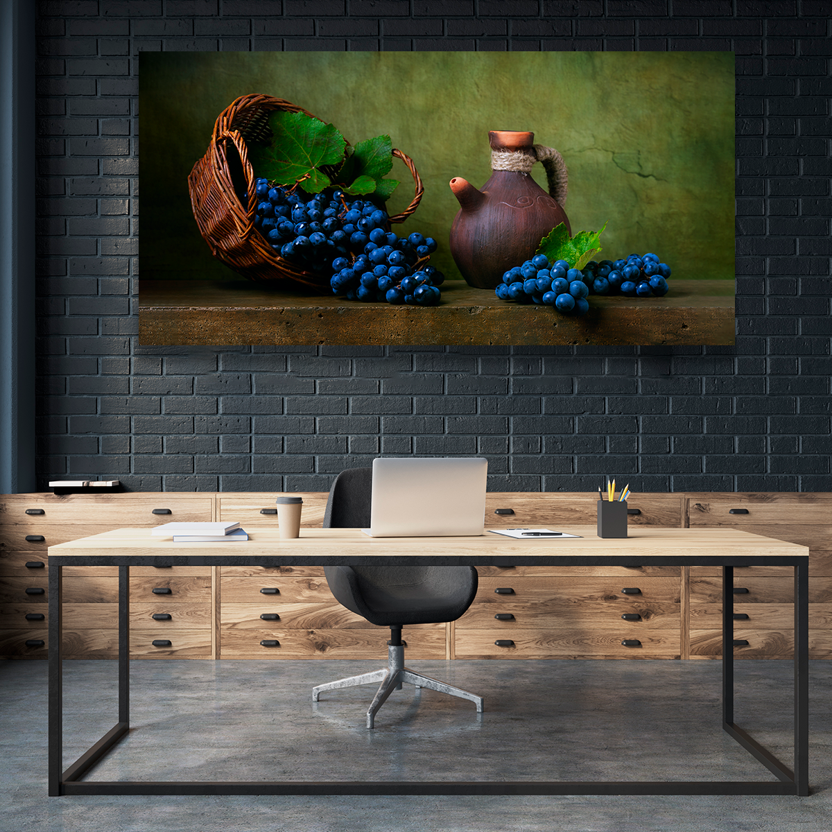 Canasto Con Uvas Moradas