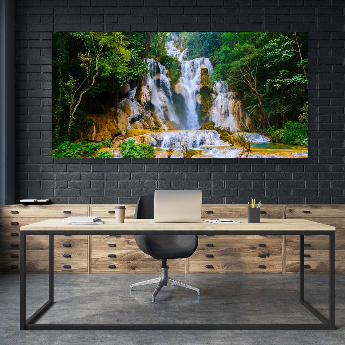 Cascada Triangular Azul