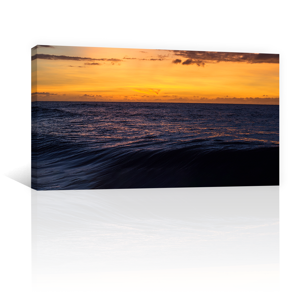 Playa Y Mar En Atardecer