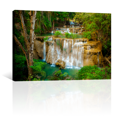 Cascada De Piedra Dorada