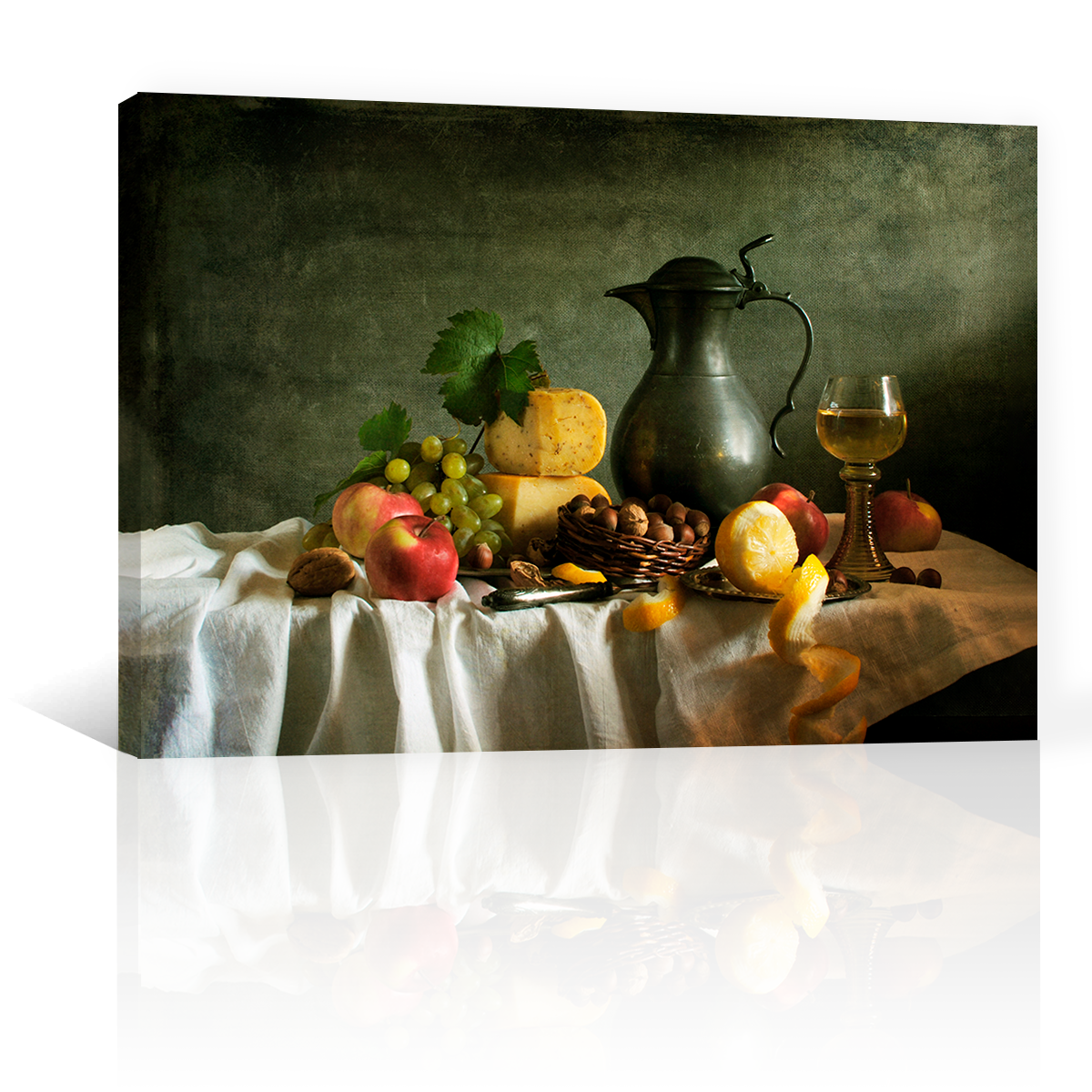 Quesos Frutos Y Copa Vino