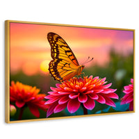 Cuadros Decorativos Canvas Revolution | Mariposa Radiante | Rectangular | Portada | Marco Dorado