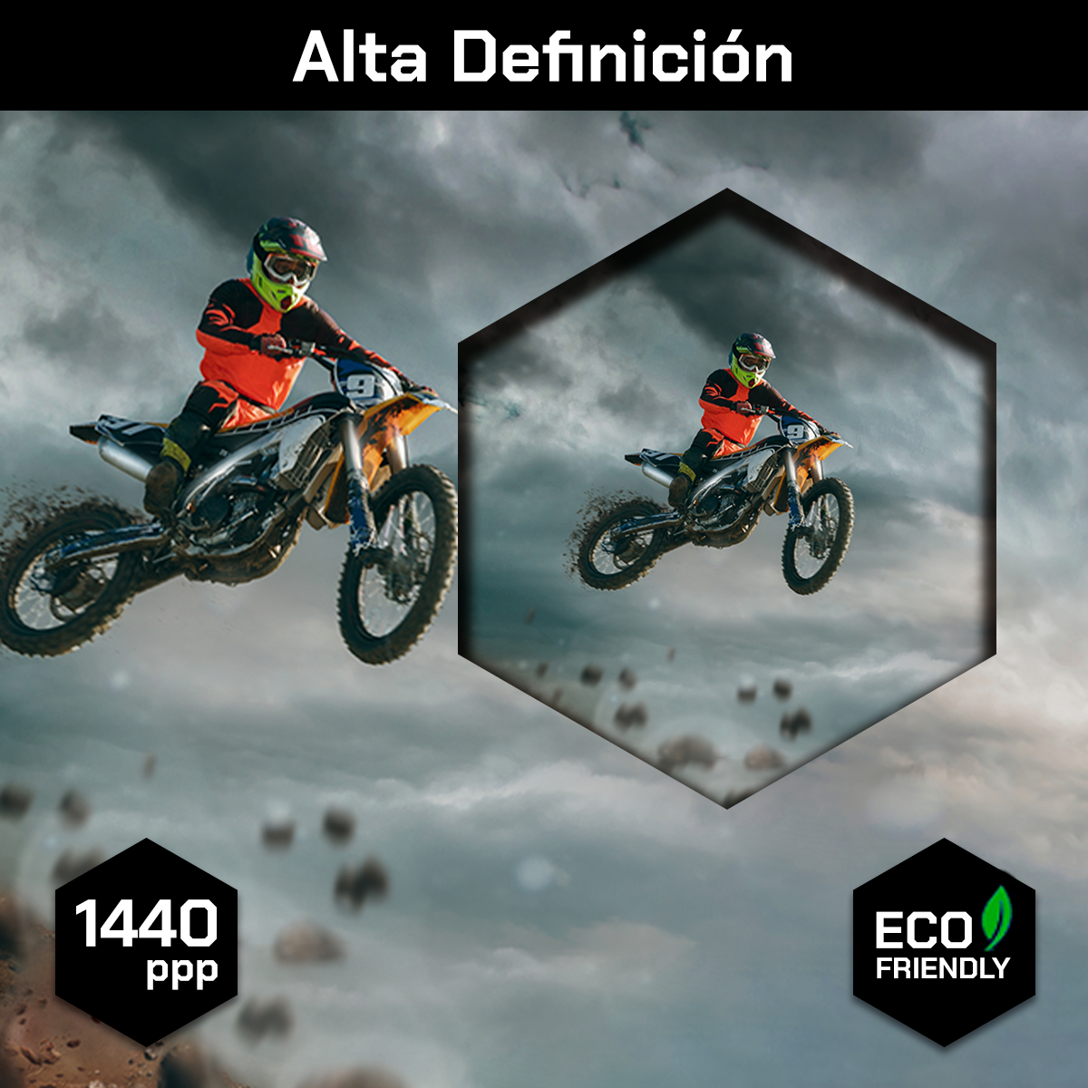 Motocross Saltando Sobre Lodo