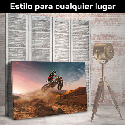 Motocross Saltando Las Dunas