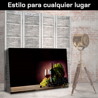 Vino Tinto Y Racimos De Uvas