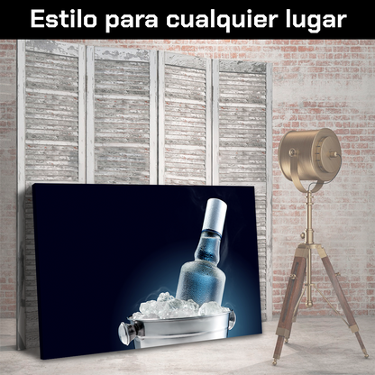 Vodka Sobre Cubeta Con Hielos