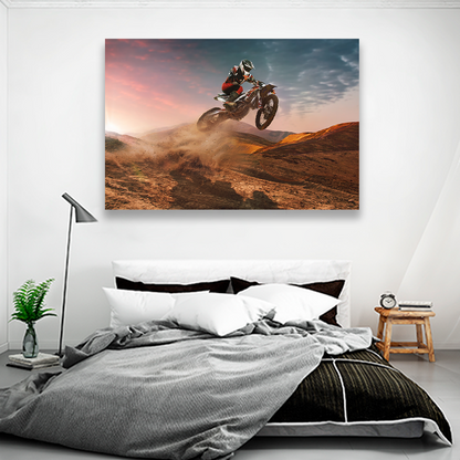 Motocross Saltando Las Dunas