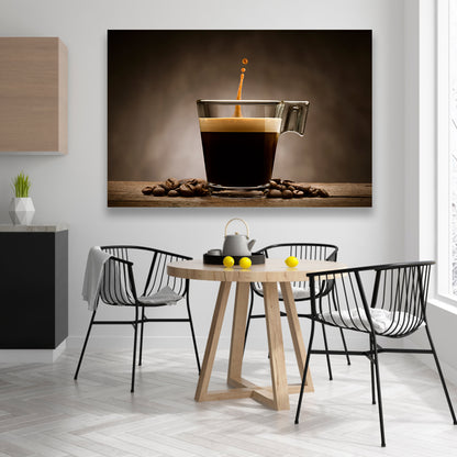 Café Expres Y Granos En Mesa
