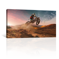 Motocross Saltando Las Dunas