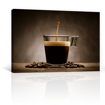 Café Expres Y Granos En Mesa
