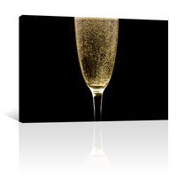 Vino Champagne Burbujeante En Copas