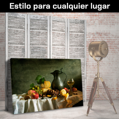 Quesos Frutos Y Copa Vino