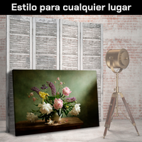 Hermosas Peonias En Vaso