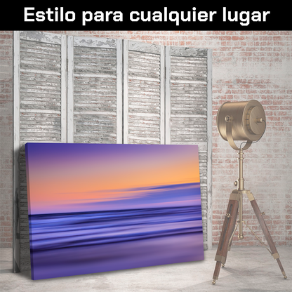 Playa Con Agua Purpura