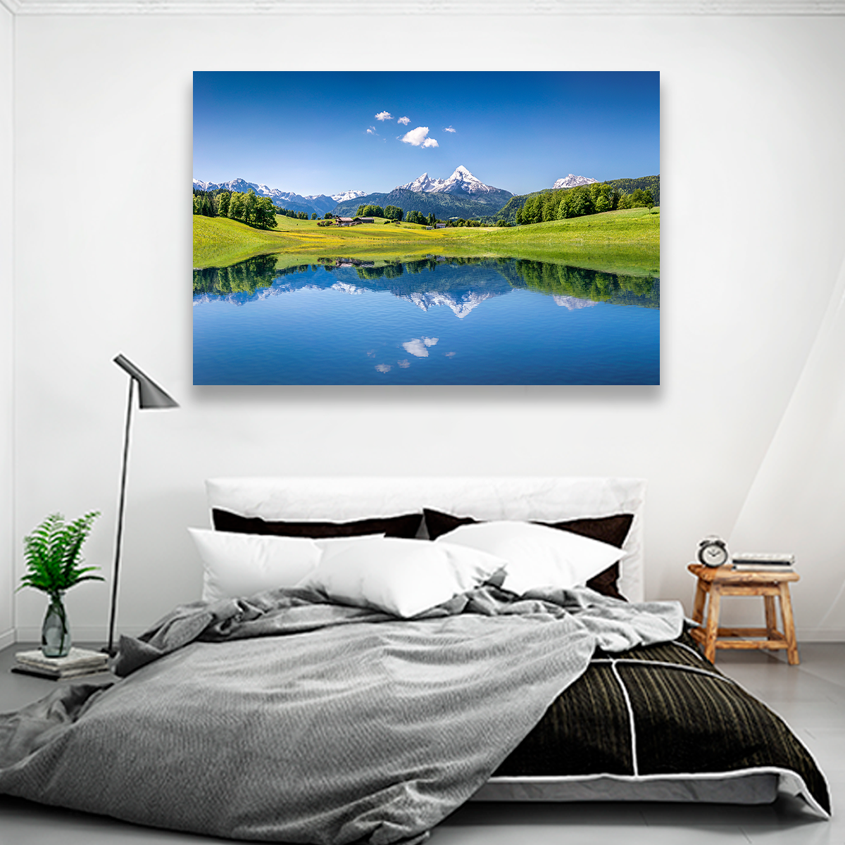 Lago En Alpes Suizos