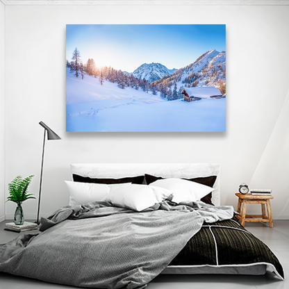 Montañas Cabaña Y Nieve