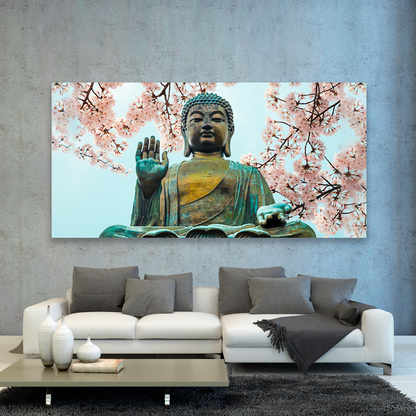 Estatua De Buda En Flores