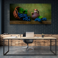 Canasto Con Uvas Moradas