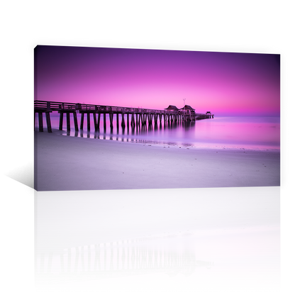 Playa Y Muelle Al Amanecer