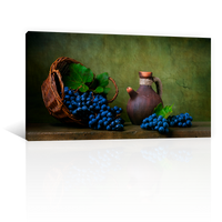 Canasto Con Uvas Moradas