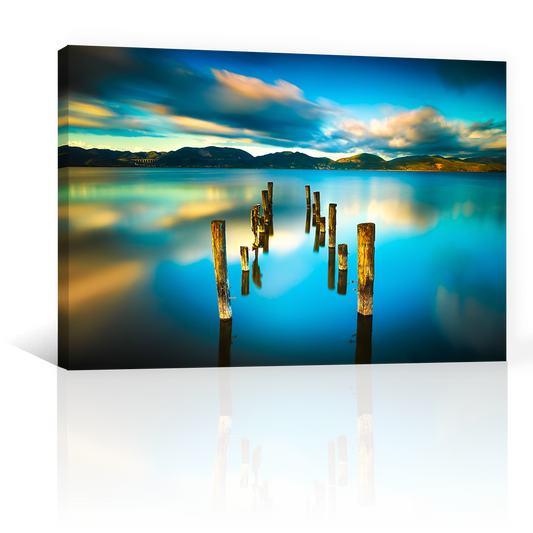 Lago Nubes Azul Vibrante