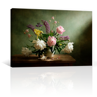 Hermosas Peonias En Vaso